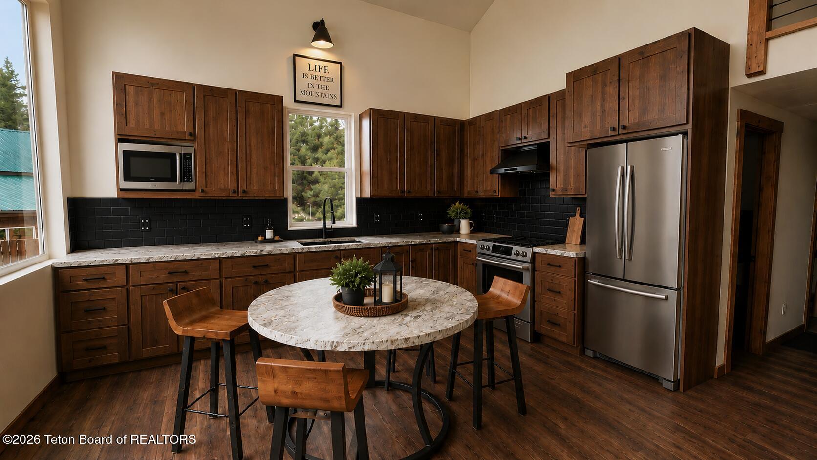 347 Alpine Mdw Loop Alpine, WY 83128 - Photo 5 of 15 15463