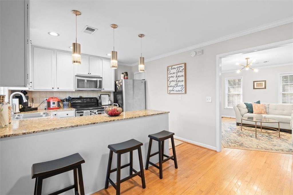 1101 Collier Road Northwest, Unit T5 Atlanta, GA 30318 - Photo 11 of 32 Gallery Image 11
