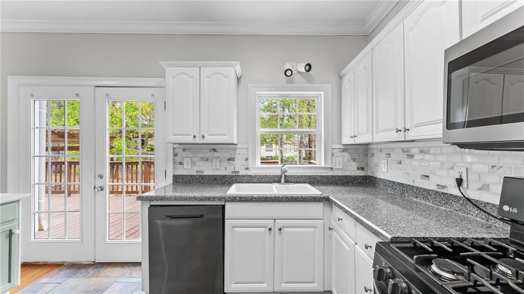24 Saddlebrook Drive Rome, GA 30161 - Photo 8 of 40