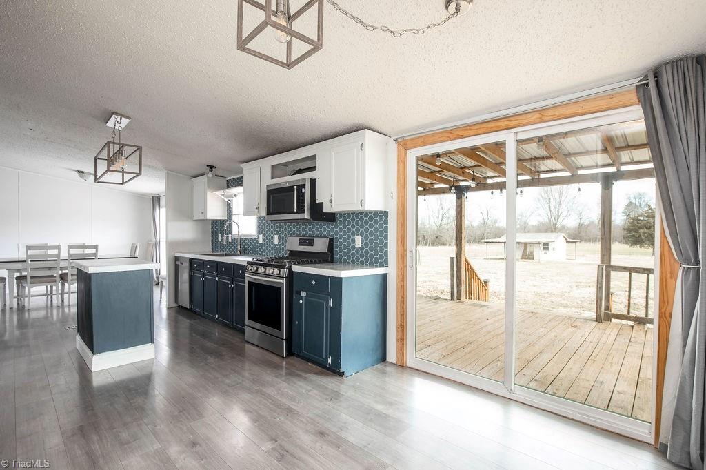 3542 Flynt Road Liberty, NC 27298 - Photo 3 of 21