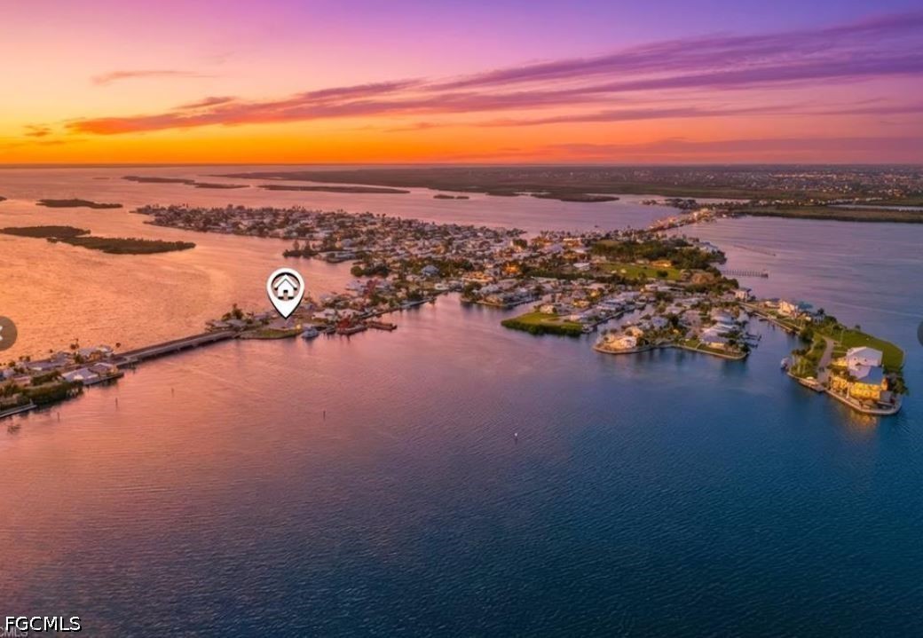 4767 Pine Island Road Matlacha, FL 33993 - Photo 3 of 12 a view of an ocean and city
