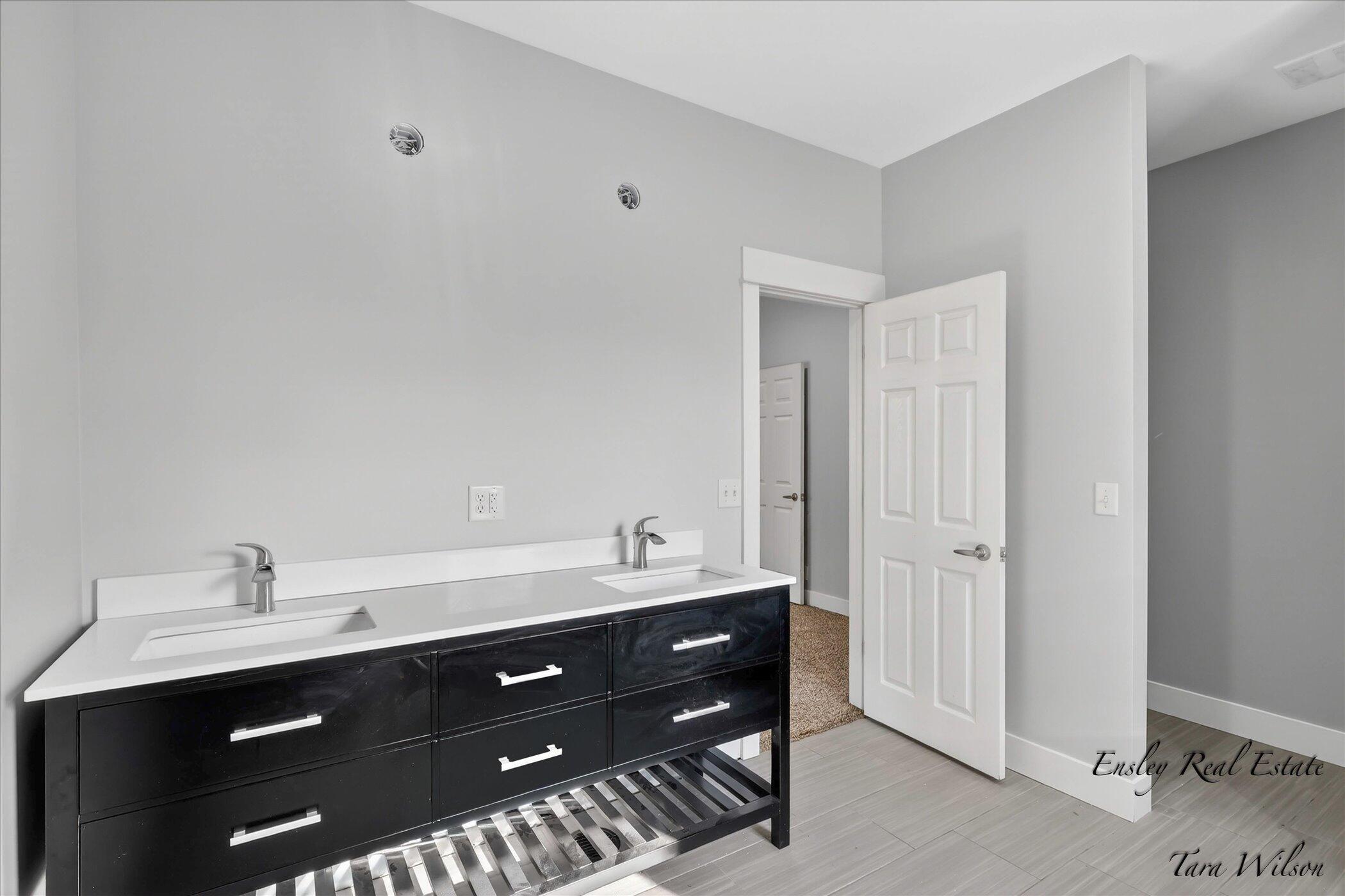 425 Martindale Street Northwest Sparta, MI 49345 - Photo 20 of 39 1-425 Martindale St NW Sparta, MI 49345