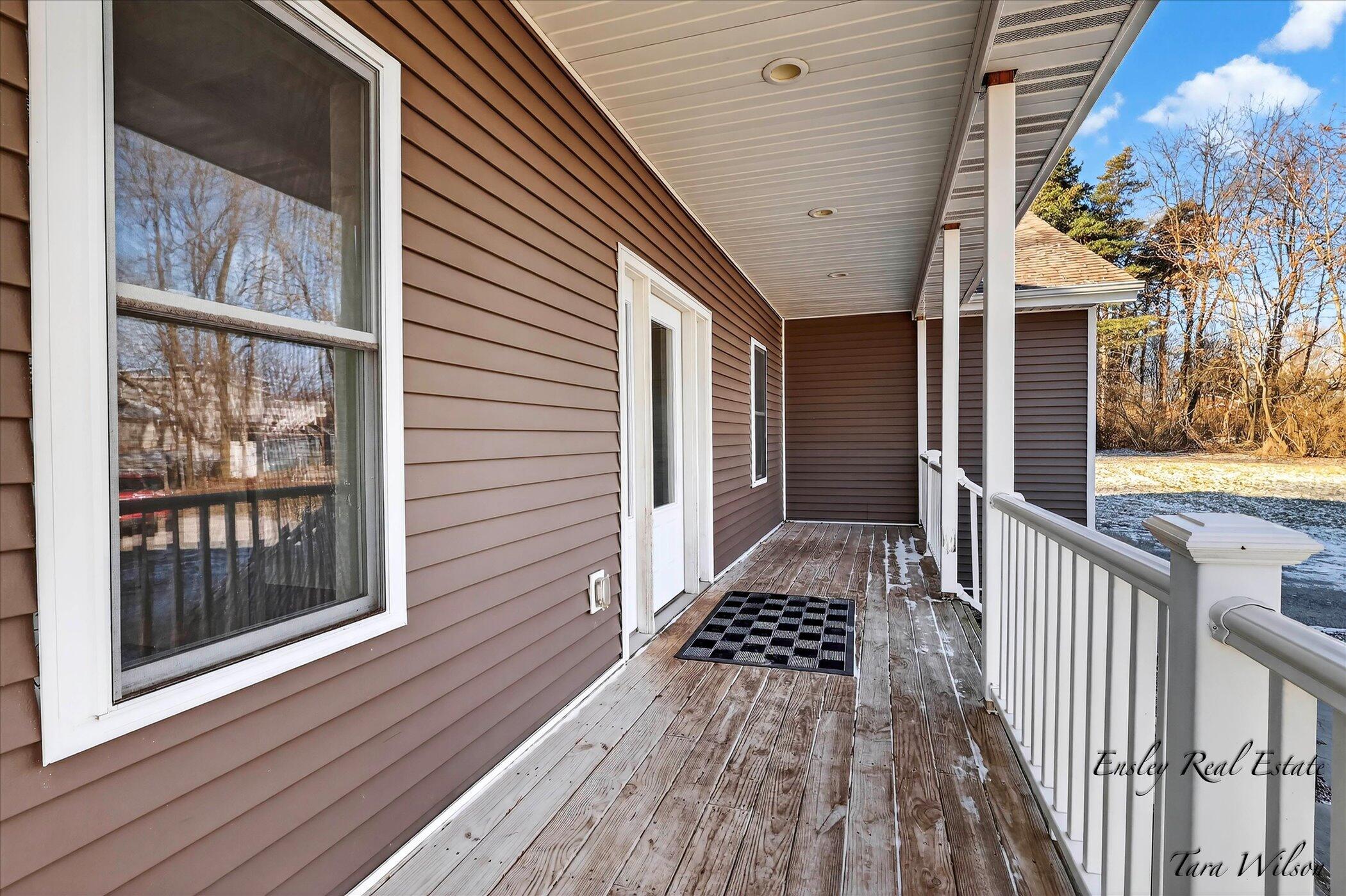 425 Martindale Street Northwest Sparta, MI 49345 - Photo 7 of 39 07-08-425 Martindale St NW Sparta, MI 4