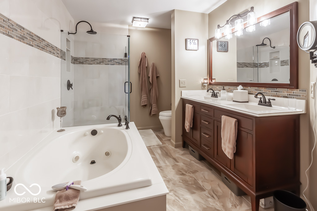 12994 Dellinger Drive Fishers, IN 46038 - Photo 14 of 39