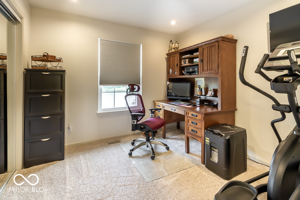 12994 Dellinger Drive Fishers, IN 46038 - Photo 19 of 39