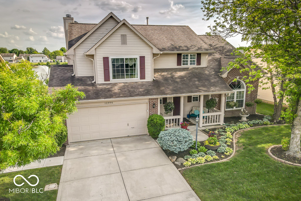 12994 Dellinger Drive Fishers, IN 46038 - Photo 3 of 39