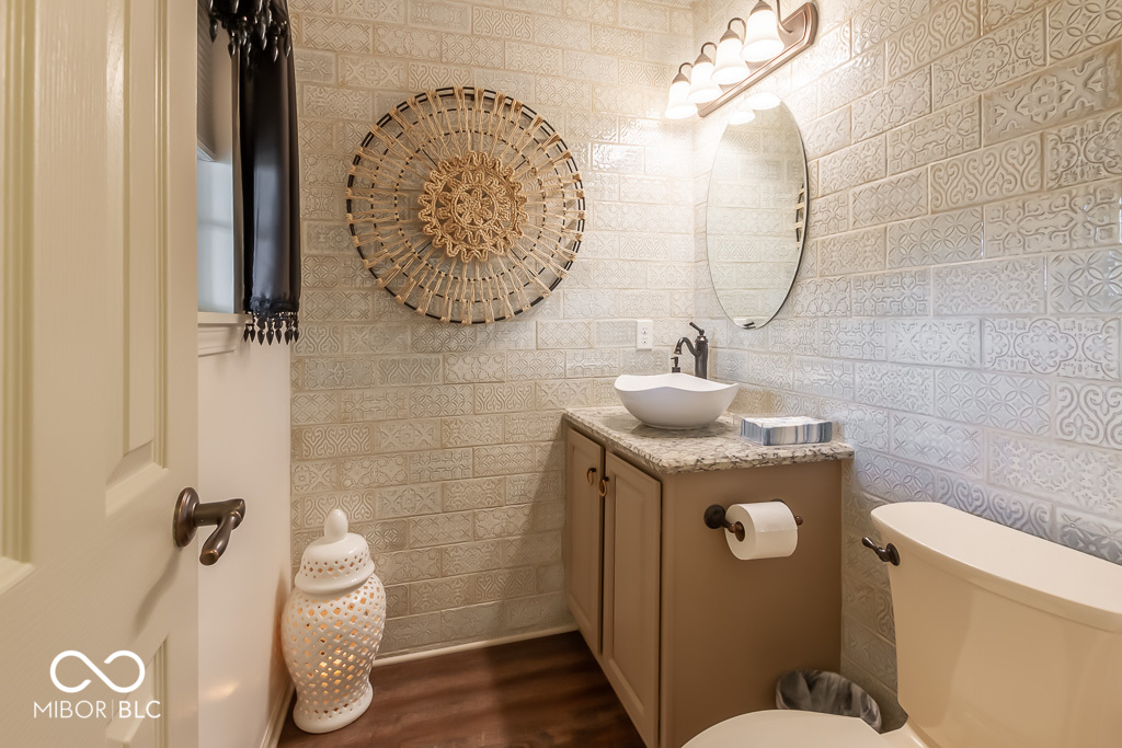 12994 Dellinger Drive Fishers, IN 46038 - Photo 7 of 39