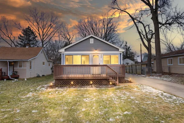 $254,900 | 3995 Cresthaven Drive, Waterford, MI 48328