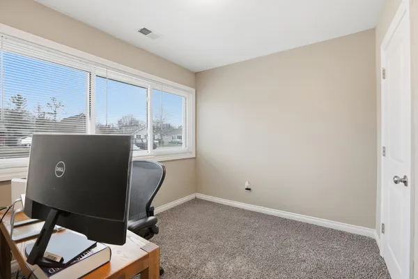 $254,900 | 3995 Cresthaven Drive, Waterford, MI 48328