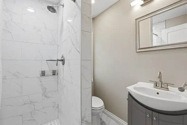 $254,900 | 3995 Cresthaven Drive, Waterford, MI 48328