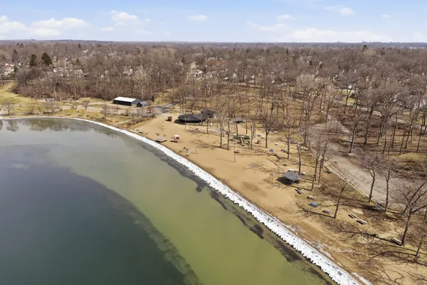 $254,900 | 3995 Cresthaven Drive, Waterford, MI 48328