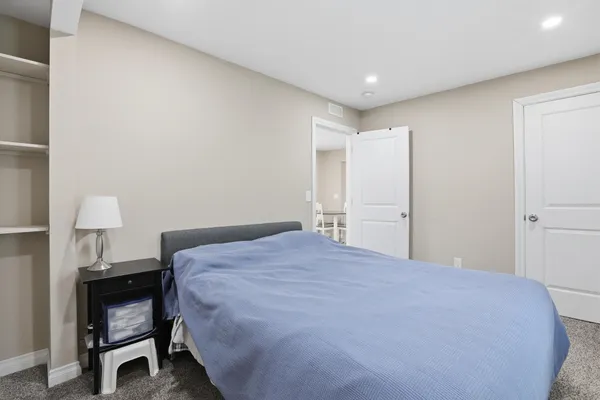 $254,900 | 3995 Cresthaven Drive, Waterford, MI 48328