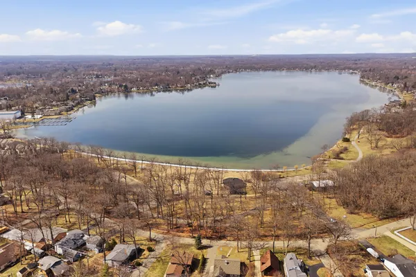 $254,900 | 3995 Cresthaven Drive, Waterford, MI 48328