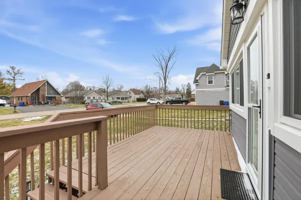 $254,900 | 3995 Cresthaven Drive, Waterford, MI 48328