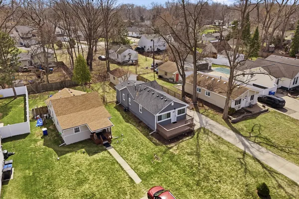 $254,900 | 3995 Cresthaven Drive, Waterford, MI 48328