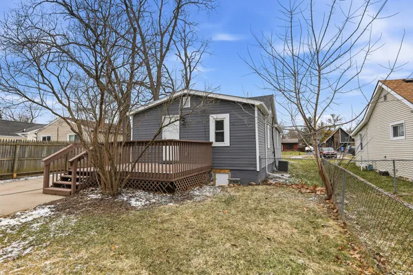 $254,900 | 3995 Cresthaven Drive, Waterford, MI 48328