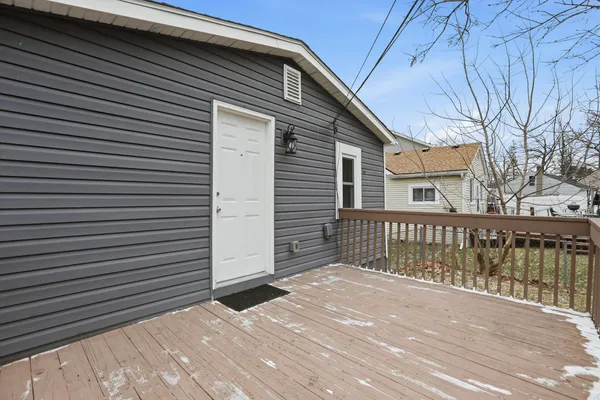 $254,900 | 3995 Cresthaven Drive, Waterford, MI 48328