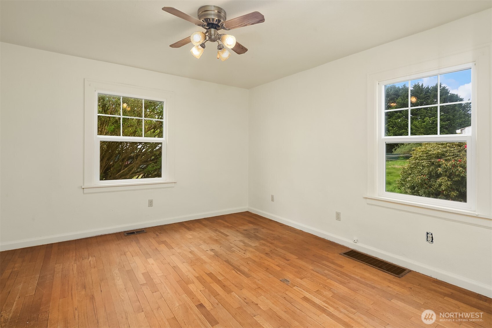 17289 Dunbar Road Mount Vernon, WA 98273 - Photo 21 of 38