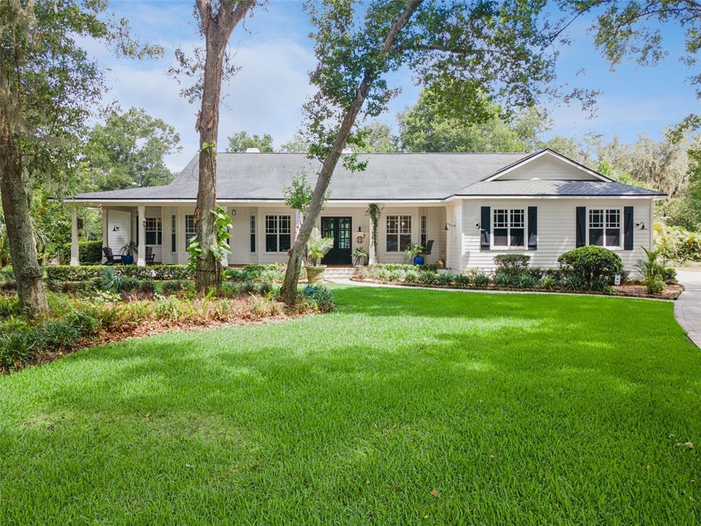 5002 Muir Way Lithia, FL 33547 - Photo 3 of 68