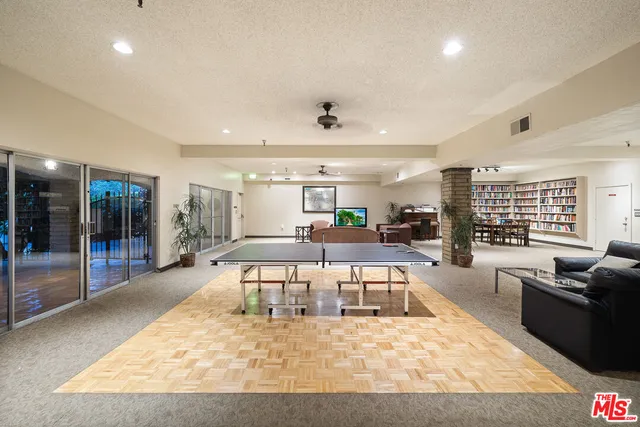 $750,000 | 2700 Cahuenga Boulevard, Unit 3108, Los Angeles, CA 90068
