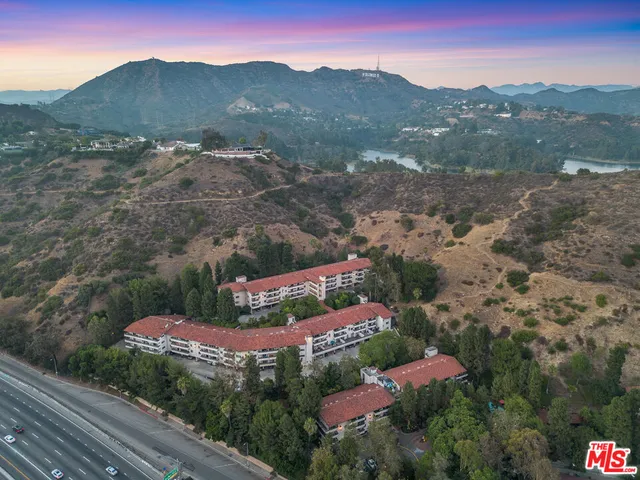 $750,000 | 2700 Cahuenga Boulevard, Unit 3108, Los Angeles, CA 90068