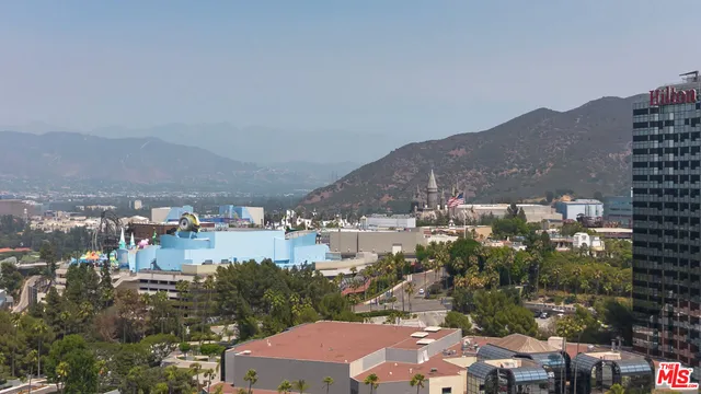 $750,000 | 2700 Cahuenga Boulevard, Unit 3108, Los Angeles, CA 90068