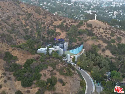 $750,000 | 2700 Cahuenga Boulevard, Unit 3108, Los Angeles, CA 90068