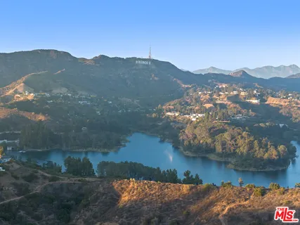 $750,000 | 2700 Cahuenga Boulevard, Unit 3108, Los Angeles, CA 90068