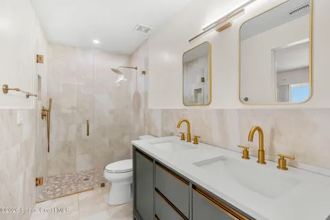 $399,000 | 310 Bayhead Drive, Melbourne, FL 32940