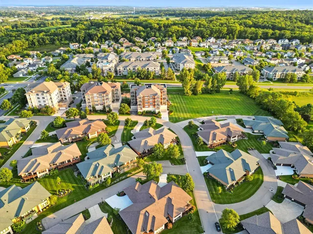 $1,100,000 | 9213 Crosswinds Lane, Verona, WI 53593