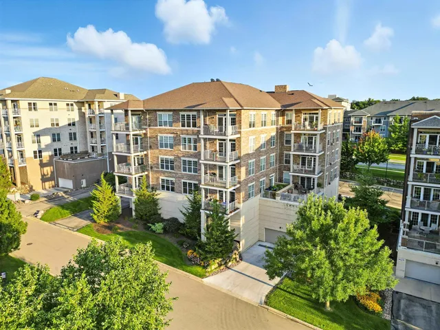 $1,100,000 | 9213 Crosswinds Lane, Verona, WI 53593