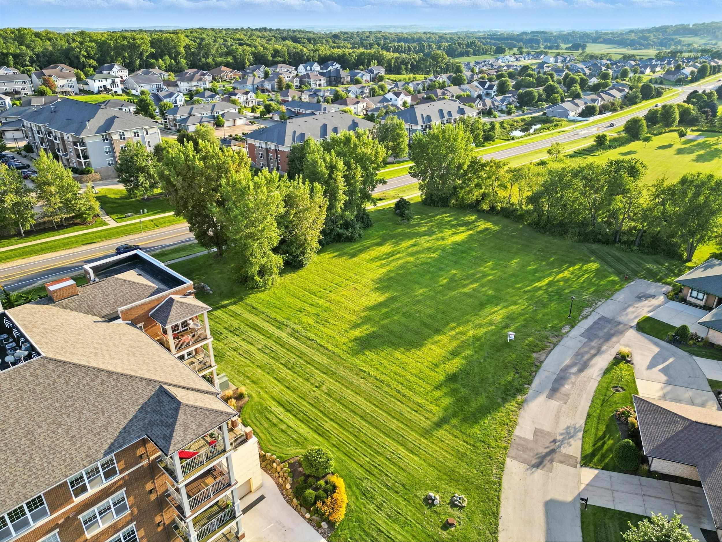 9213 Crosswinds Lane Verona, WI 53593 - Photo 2 of 36
