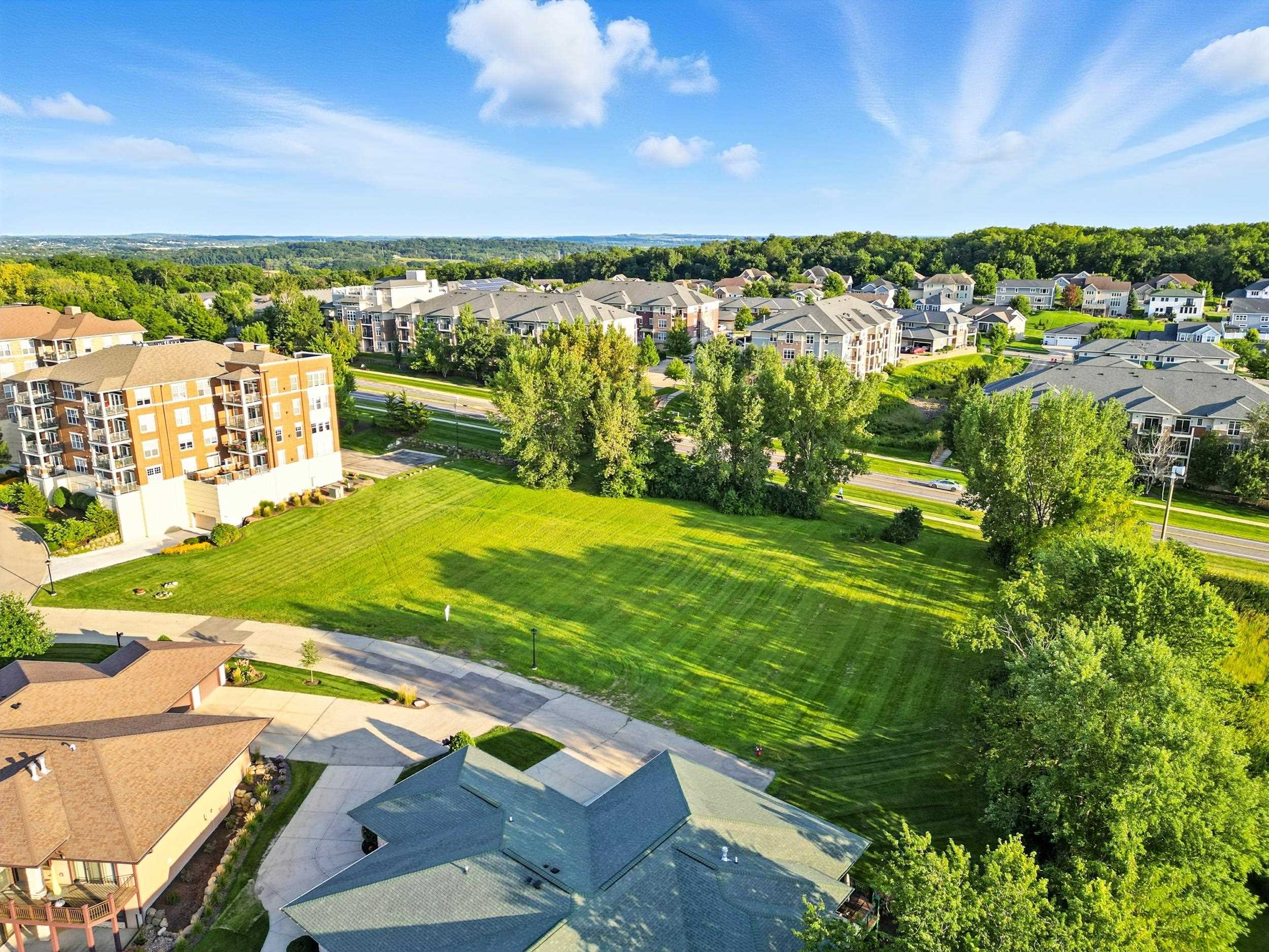 9213 Crosswinds Lane Verona, WI 53593 - Photo 8 of 36