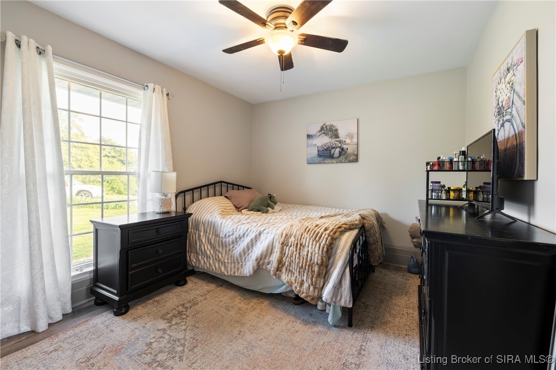 116 Lee Drive Floyds Knobs, IN 47119 - Photo 30 of 40 Bedroom 3