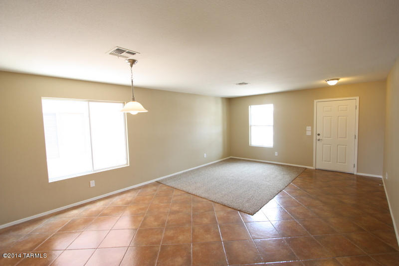 5733 West Rattler Street Tucson, AZ 85742 - Photo 2 of 7 Gallery Image 2