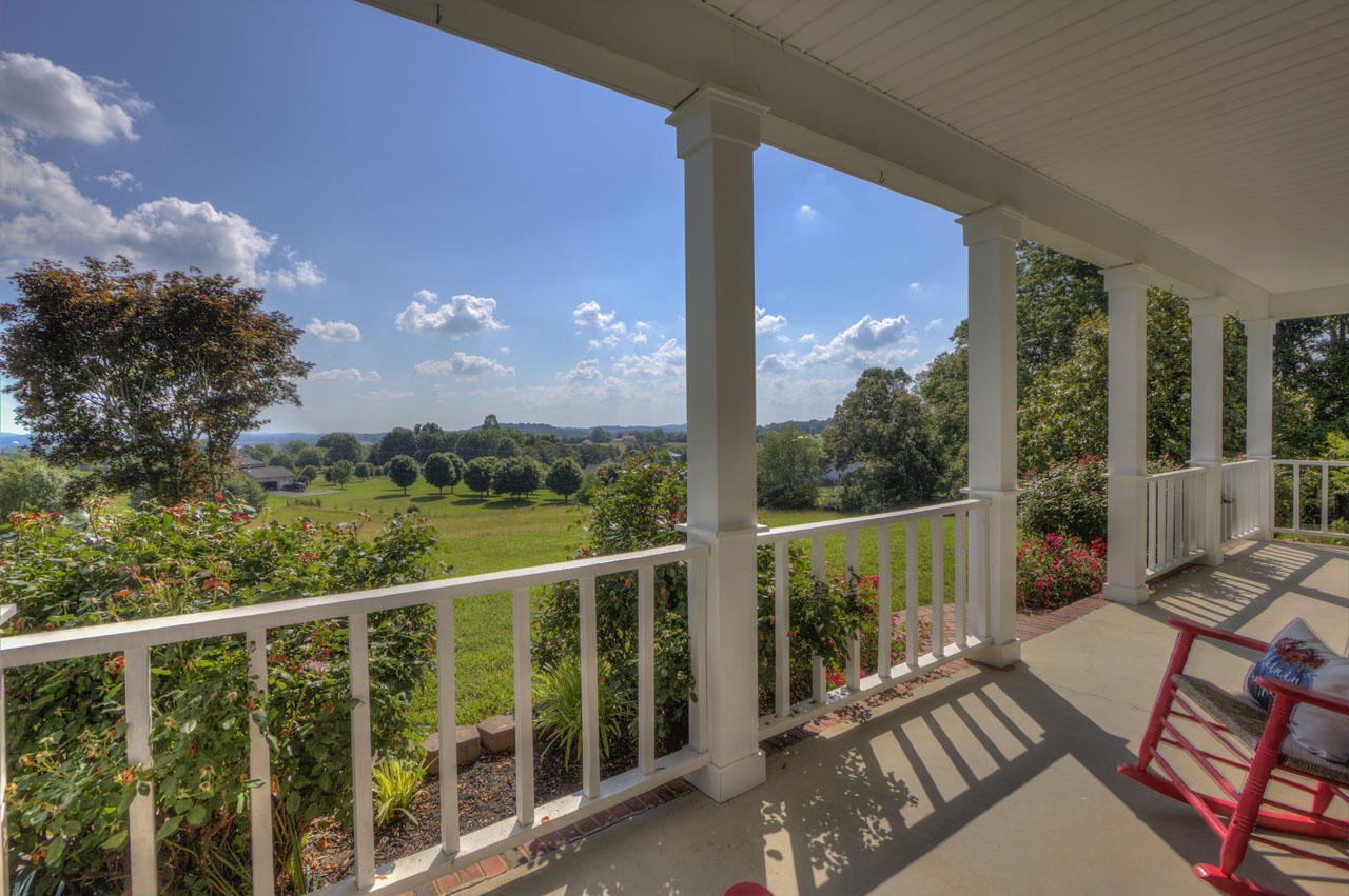 8126 Robert Watkins Road Talbott, TN 37877 - Photo 7 of 36 IMG_8914