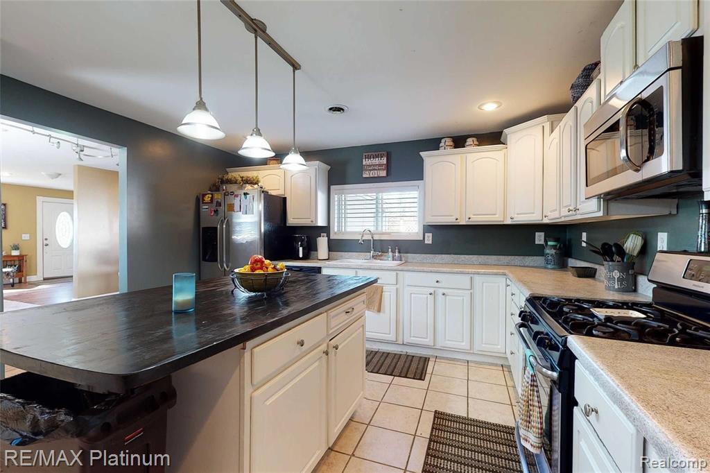 857 East Olson Road Midland, MI 48640 - Photo 21 of 52