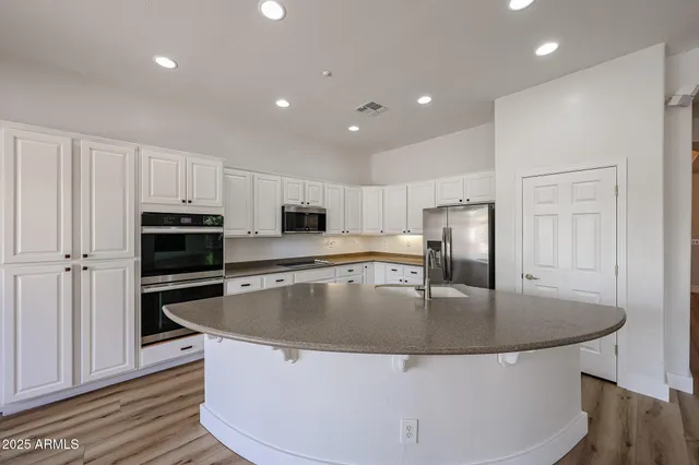 $3,800 | 41735 North Maidstone Court, Anthem, AZ 85086