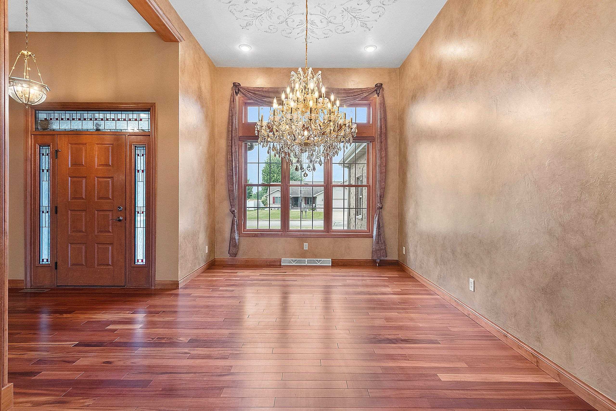 1892 Sunrise Lane Appleton, WI 54913 - Photo 5 of 50