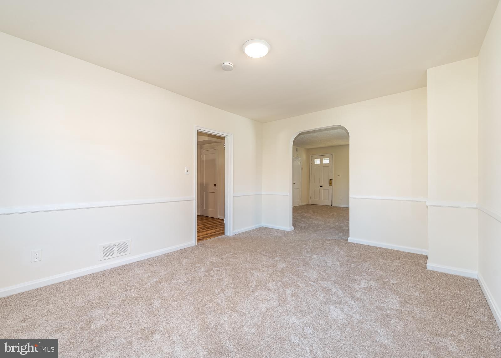 5412 Addington Road Baltimore, MD 21229 - Photo 7 of 21
