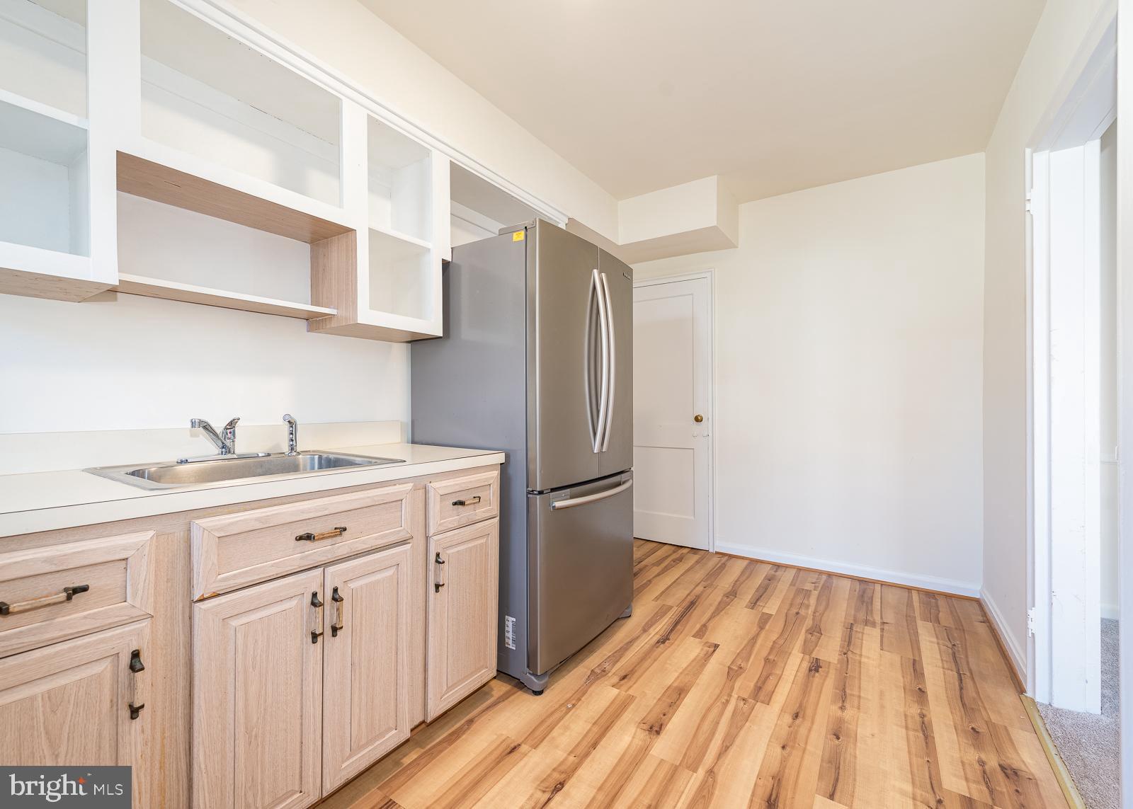 5412 Addington Road Baltimore, MD 21229 - Photo 9 of 21