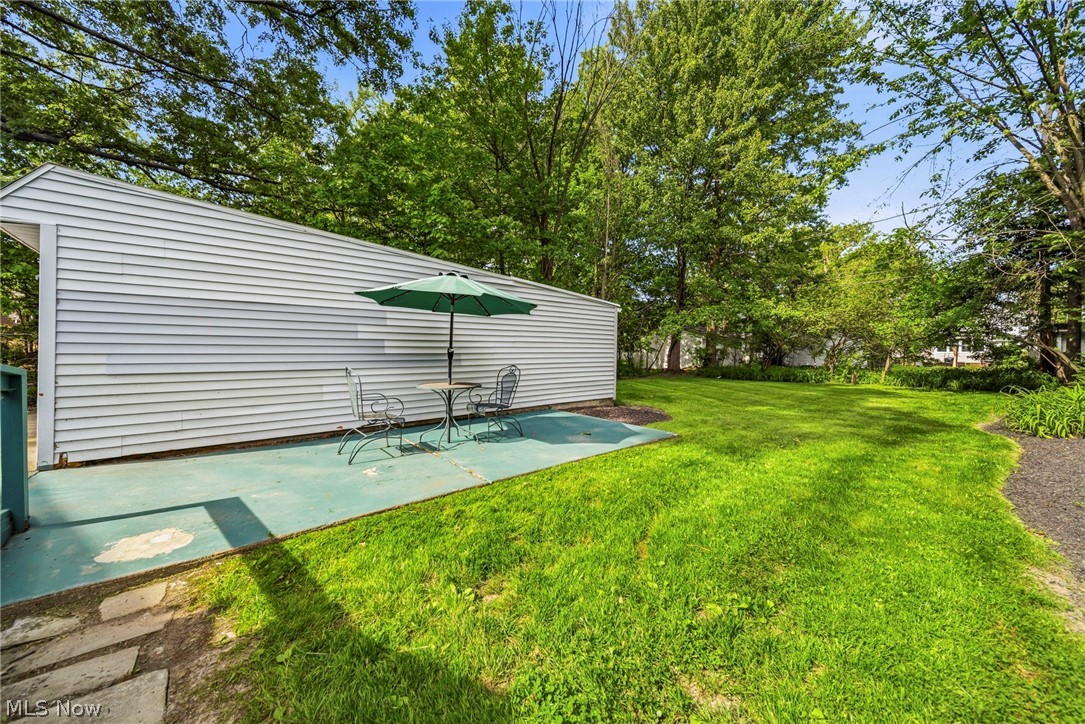 852 Englewood Road Cleveland Heights, OH 44121 - Photo 25 of 26