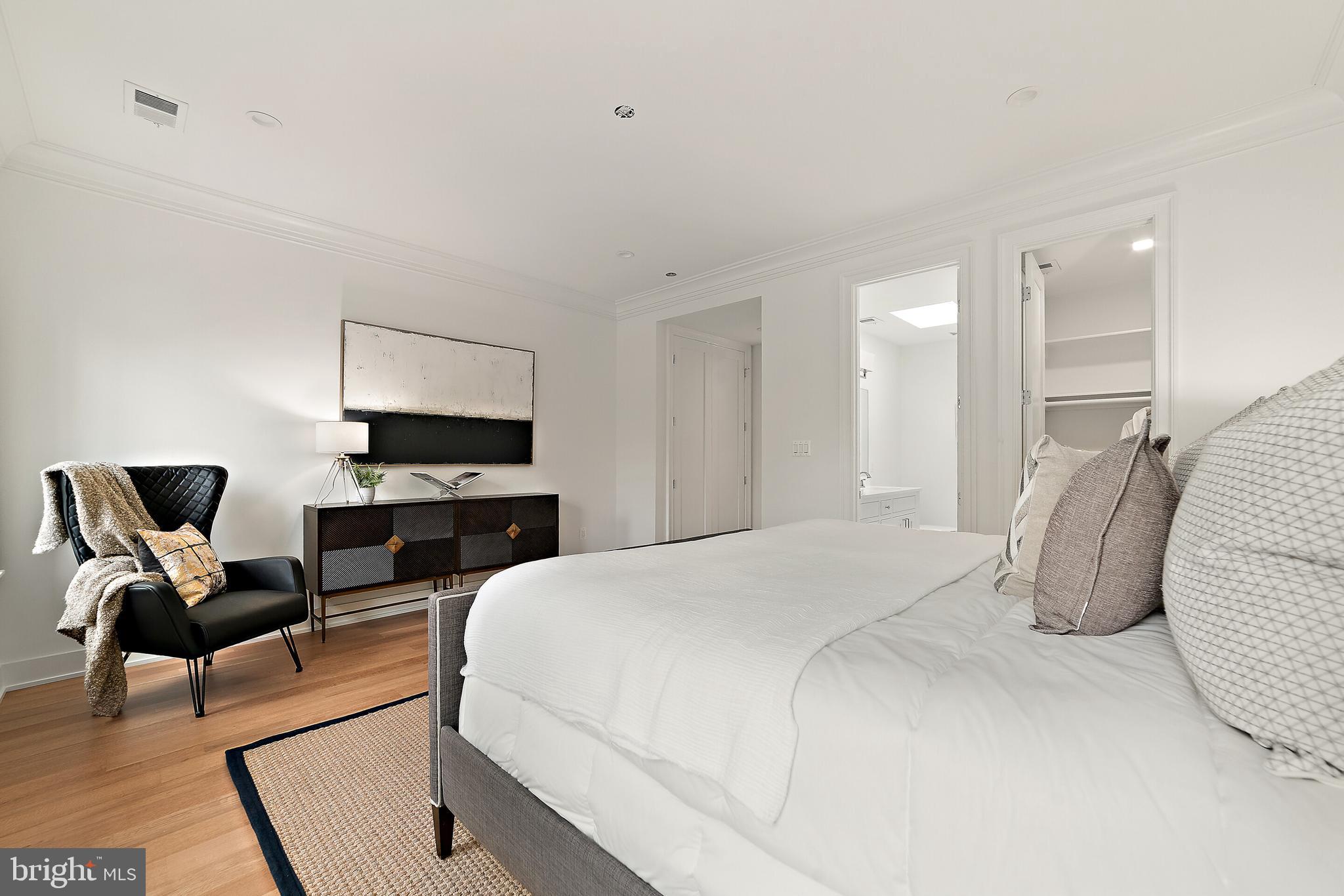 240 10th Street Southeast Washington, DC 20003 - Photo 23 of 47 Featuring walk-in and bright en suite bath