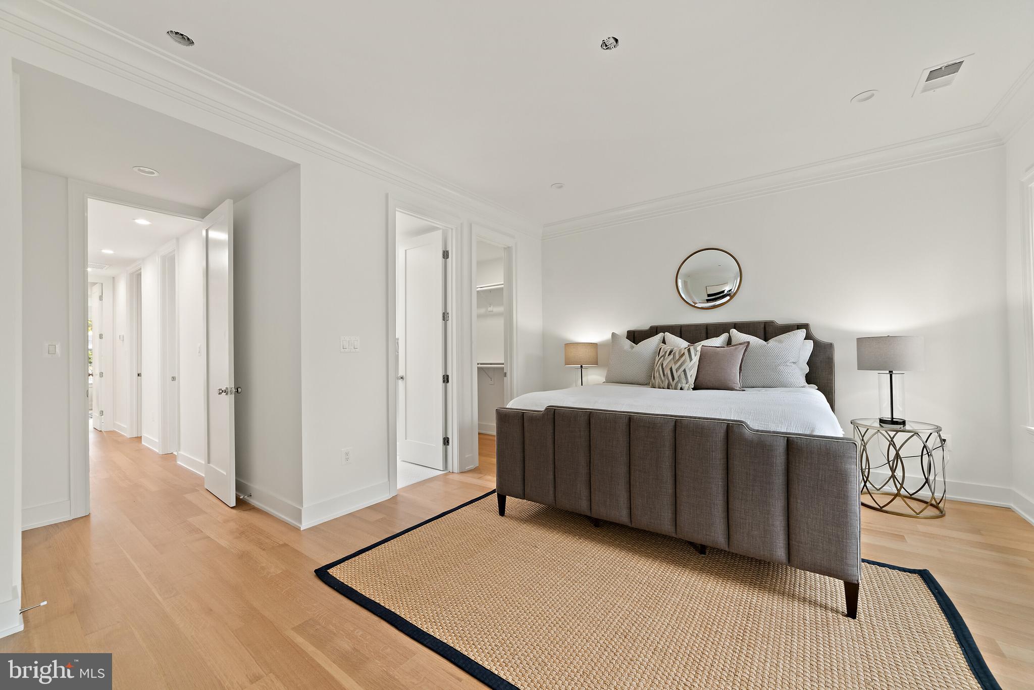 240 10th Street Southeast Washington, DC 20003 - Photo 24 of 47 Front bedroom suite