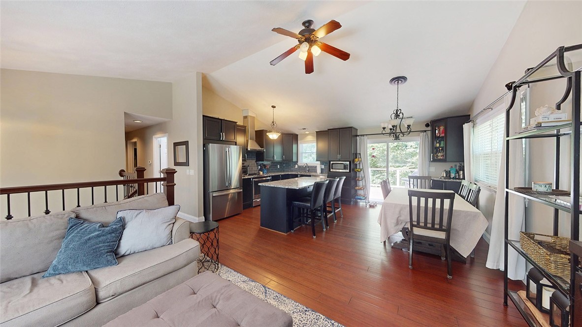 170 Whaley Hollow Road Coventry, RI 02816 - Photo 8 of 47
