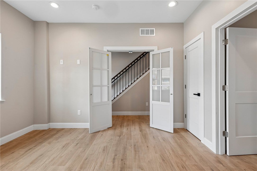 3908 Edwards Road, Unit B Cincinnati, OH 45209 - Photo 45 of 49 Gallery Image 45