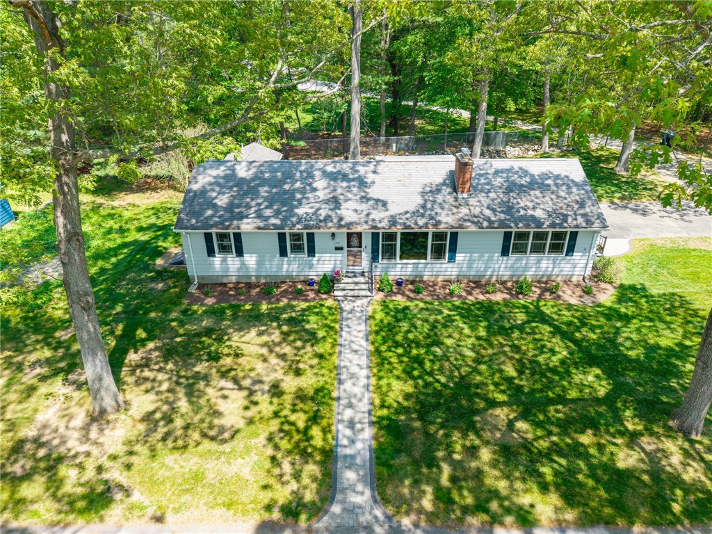 190 Brookhaven Road North Kingstown, RI 02852 - Photo 3 of 39