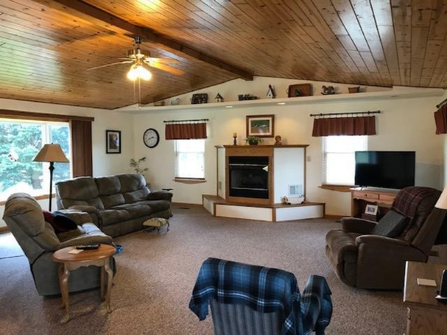10300 Squawfield Road Pittsford, MI 49271 - Photo 4 of 53 10300 Squawfield - 59