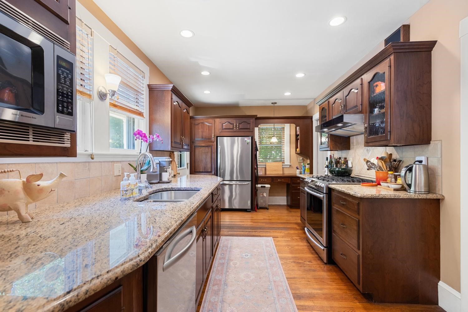 114 South Border Road Medford, MA 02155 - Photo 17 of 36 Gallery Image 17