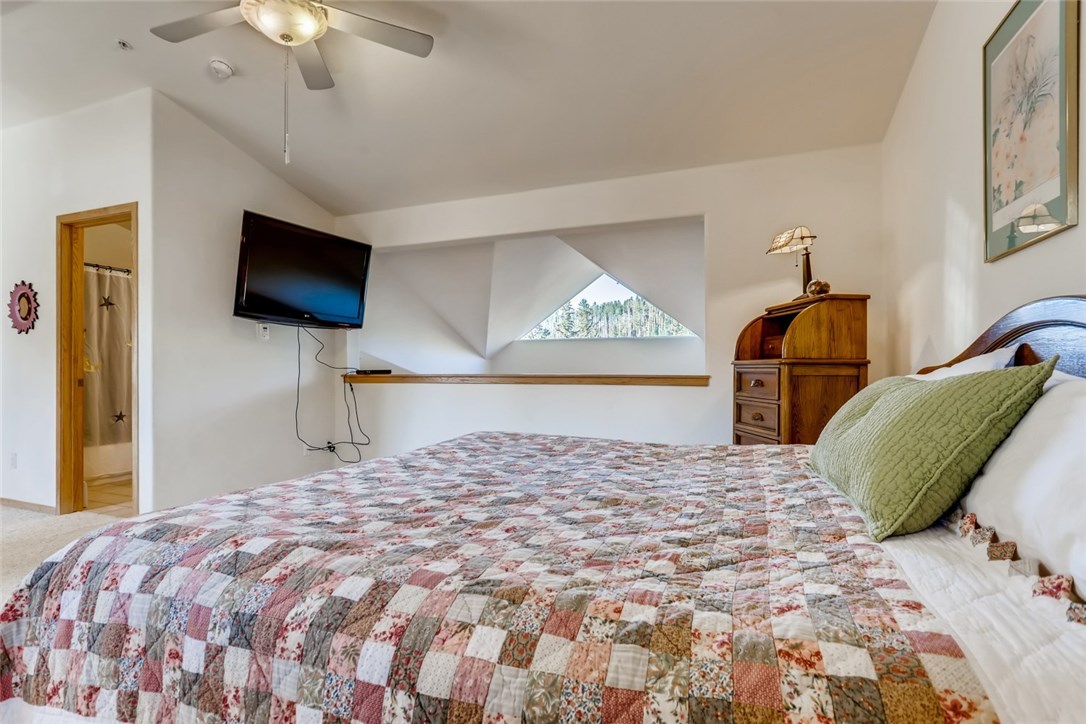 91499 Ryan Gulch Road, Unit B2 Silverthorne, CO 80498 - Photo 20 of 28 Gallery Image 20